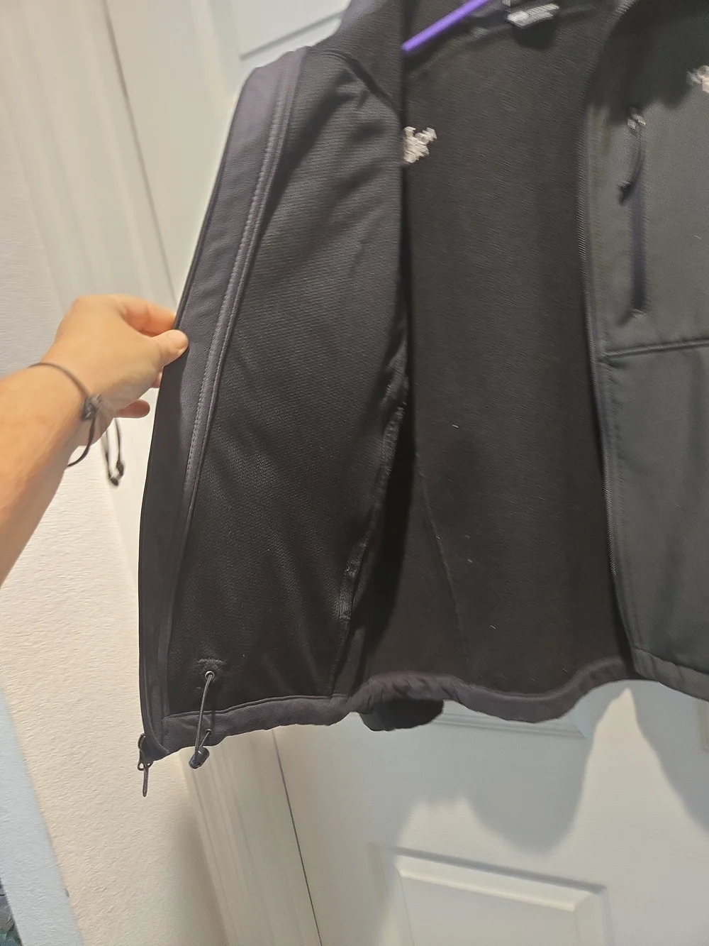 The North Face Men's Two-Tone Gray & Black Softshell Jacket